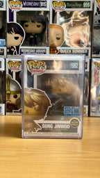 Funko Pop Solo Leveling Golden Sung Jinwoo exclusive 1982
